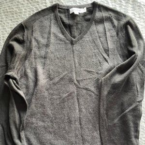 Calvin Klein sweater size M